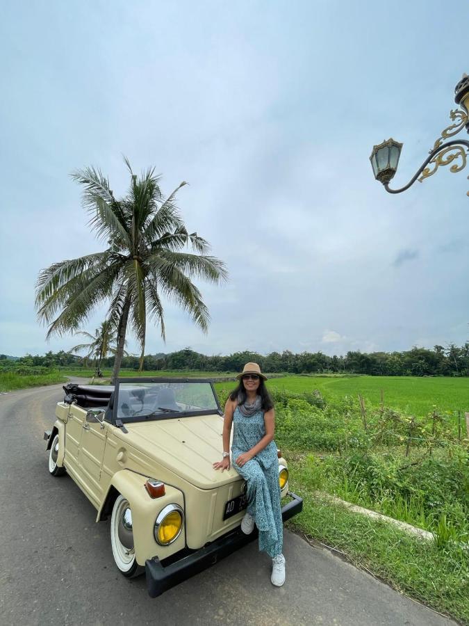 Villa Kayu Yogyakarta Exterior photo
