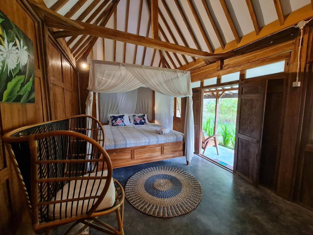 Villa Kayu Yogyakarta Exterior photo