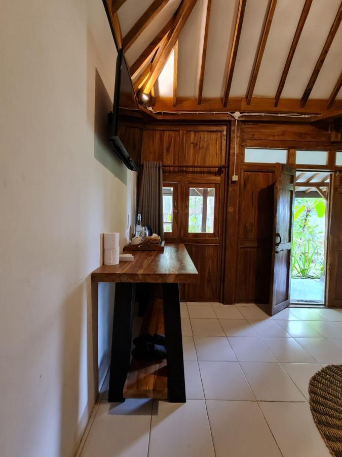 Villa Kayu Yogyakarta Exterior photo